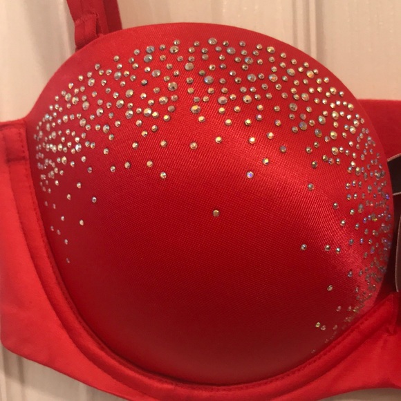 Victoria’s Secret Very Sexy Multi-Way 32D - Picture 4 of 6